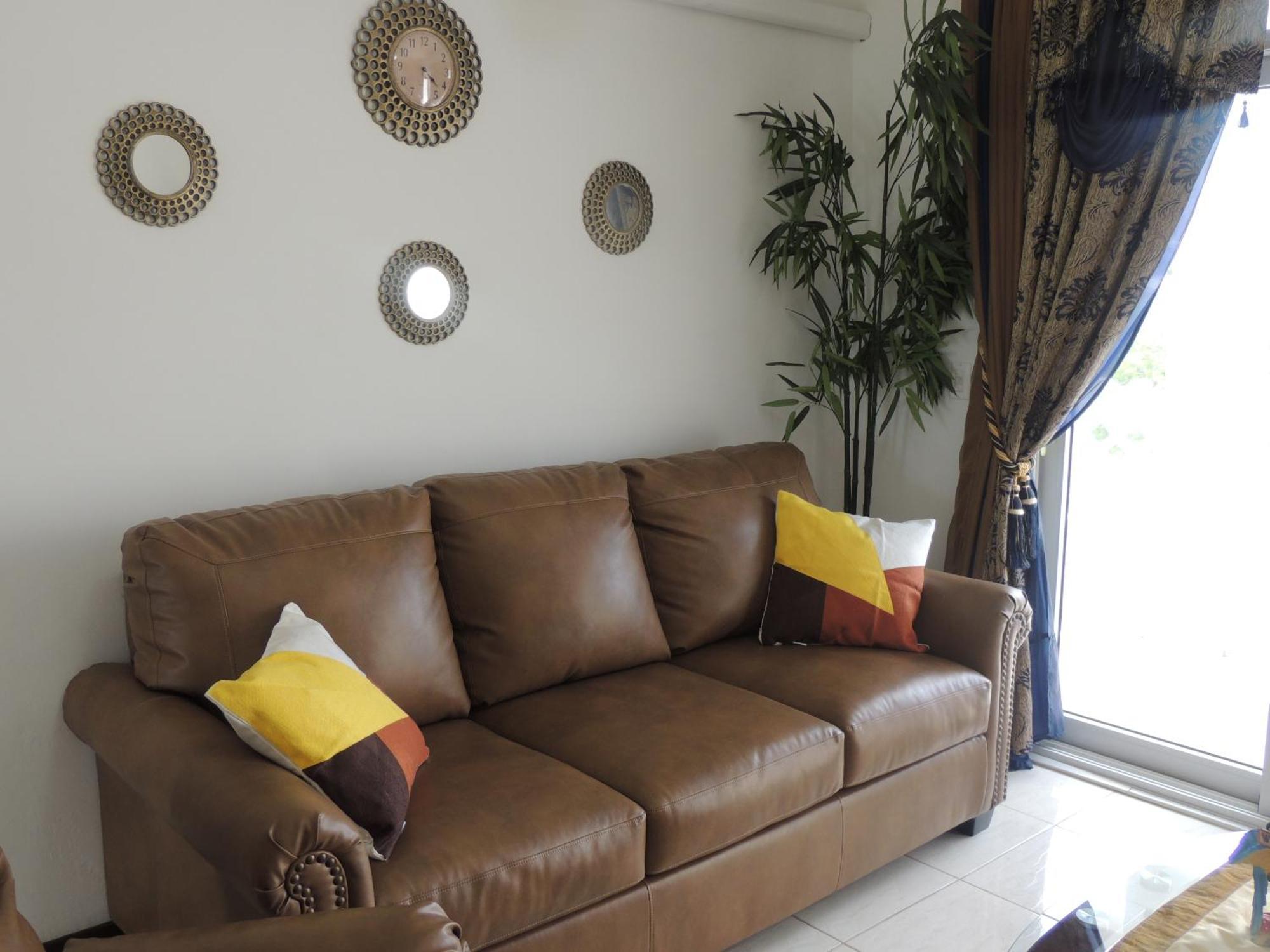 Grand Sun Valley Residences 빌렘스타트 외부 사진